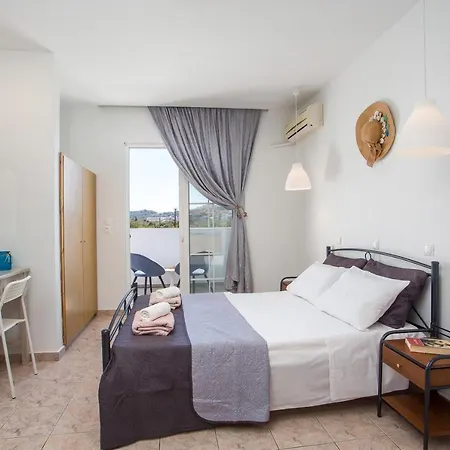 Apartment Kampus Living & Faliraki