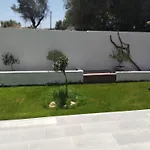 Kampus Living Luxury Complex * פליראקי