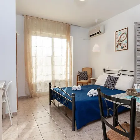 Kampus Living Luxury Complex * פליראקי