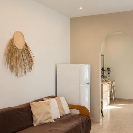 Kampus Living Luxury Complex *